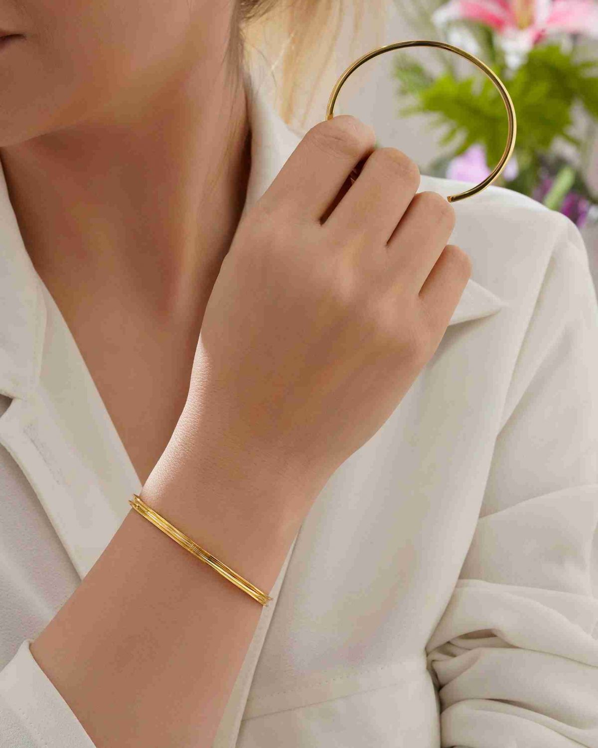 دستبند النگویی زنانه BR00155 رنگ ثابت ضد حساسیت های کپی اورجینال جواهر اصلی آبکاری و رنگ آبکاری طلایی